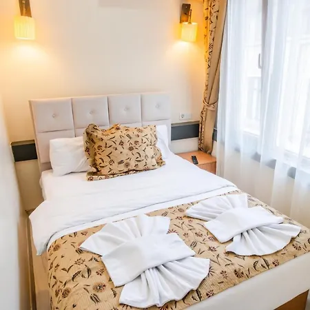 Camelot Apartment Istanbul Exterior photo