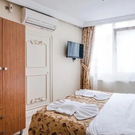 Camelot Apartment Istanbul Exterior photo